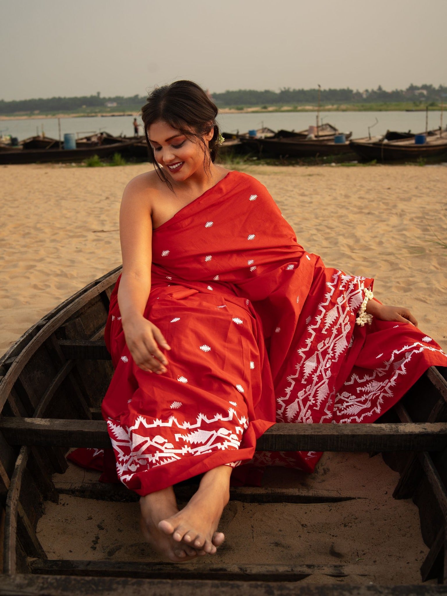Red saree